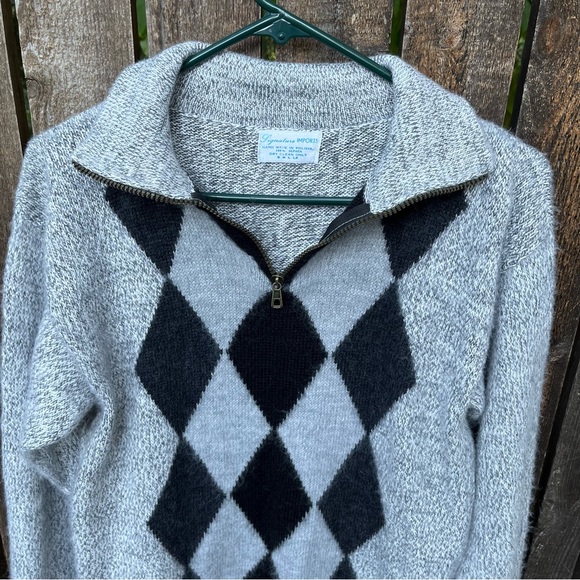 Signature Imports 100% Alpaca Partial Zip Gray Argyle Sweater Sz S - Picture 5 of 10
